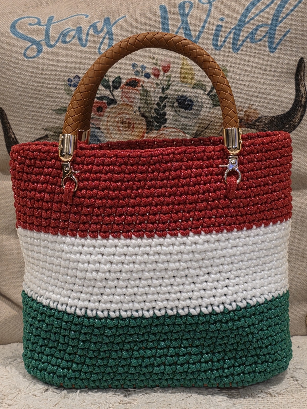 Handcrafted Green, White And Red Crochet Handbag with Mexico Emblem- NWT - Picture 3 of 7